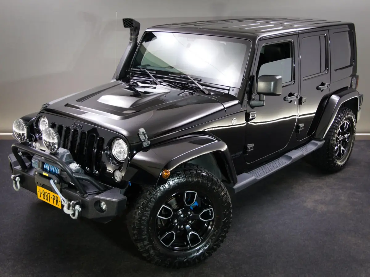 3.6 Rubicon JK Edition (HARDTOP CABRIO, OFF-ROAD BANDEN, LIER, VISION-Q KOPLAMPEN, LEDER, STOELVERWARMING)