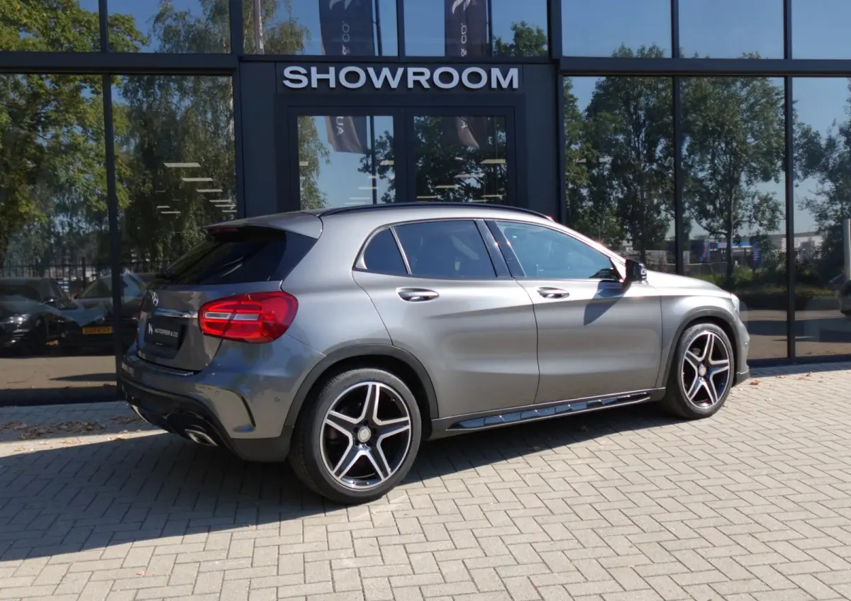 180 Prestige CAM AMG'