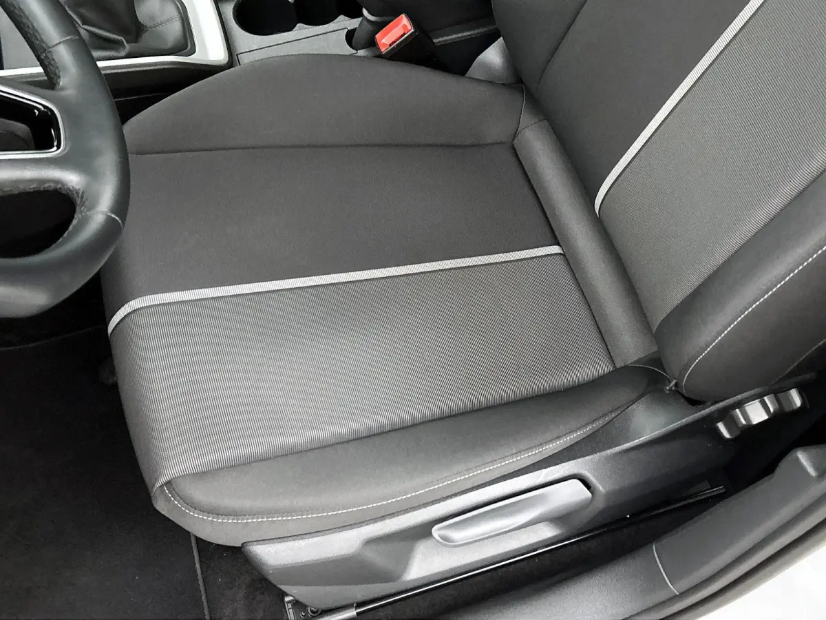 25 TFSI Pro Line 95 PK | Cruise Control | Parkeersensoren | Apple Carplay | Android Auto | Buitenspiegels inklapbaar |