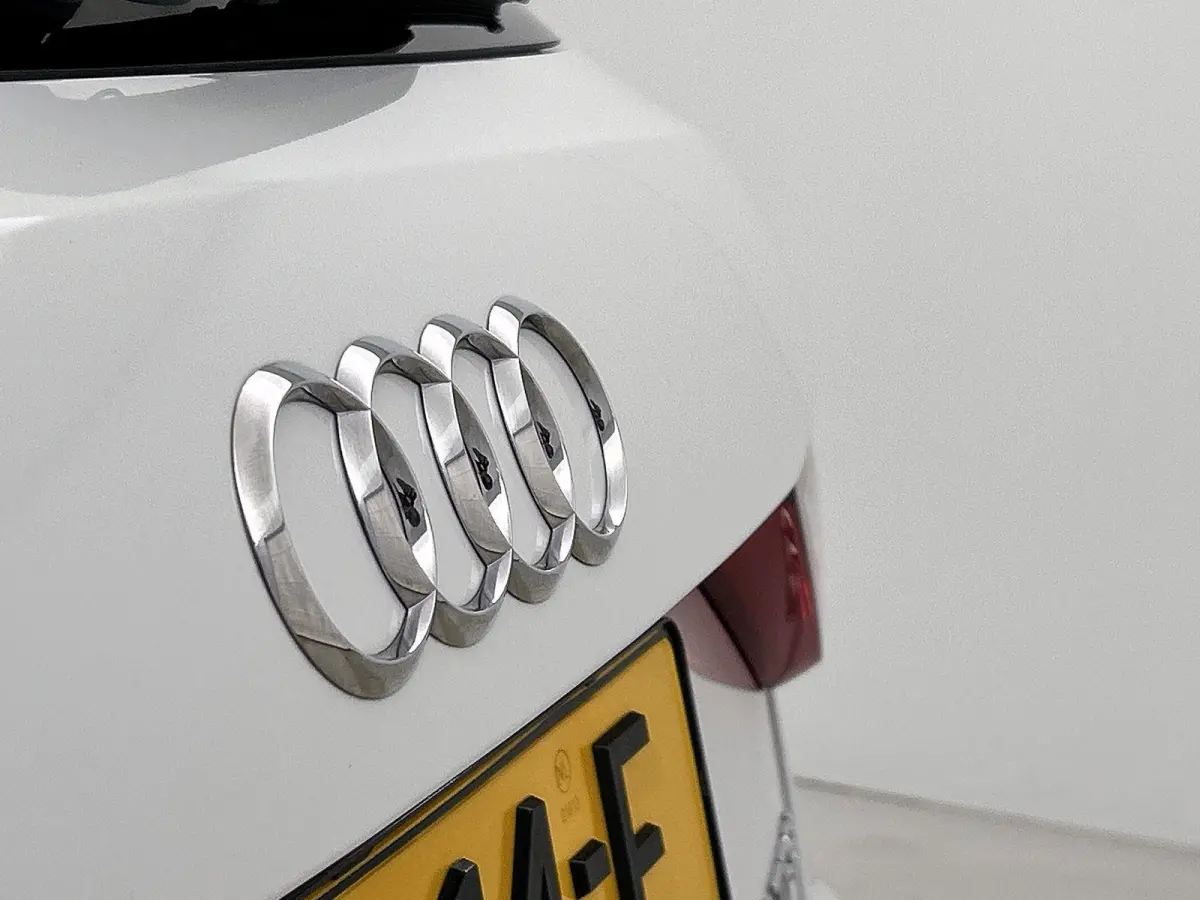 25 TFSI Pro Line 95 PK | Cruise Control | Parkeersensoren | Apple Carplay | Android Auto | Buitenspiegels inklapbaar |