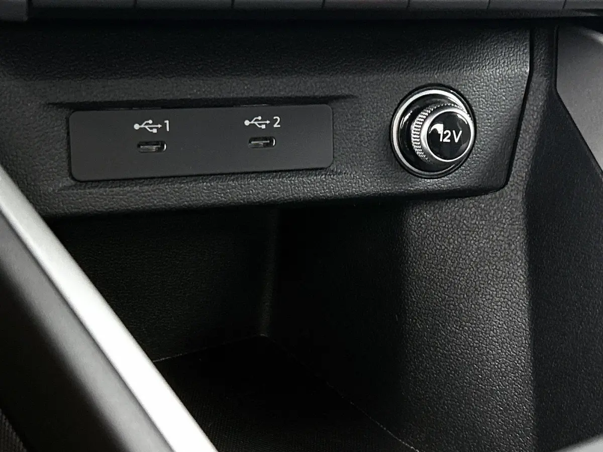 25 TFSI Pro Line 95 PK | Cruise Control | Parkeersensoren | Apple Carplay | Android Auto | Buitenspiegels inklapbaar |