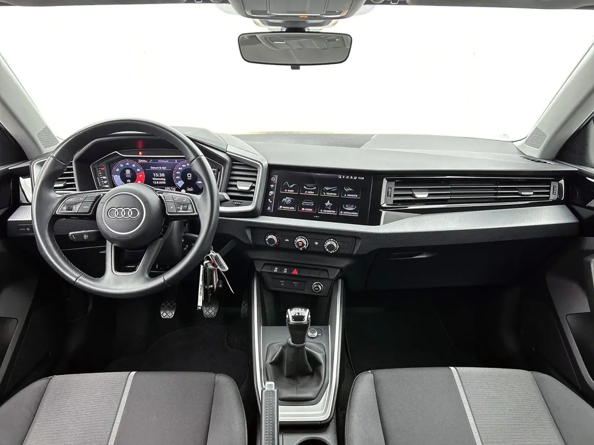 25 TFSI Pro Line 95 PK | Cruise Control | Parkeersensoren | Apple Carplay | Android Auto | Buitenspiegels inklapbaar |