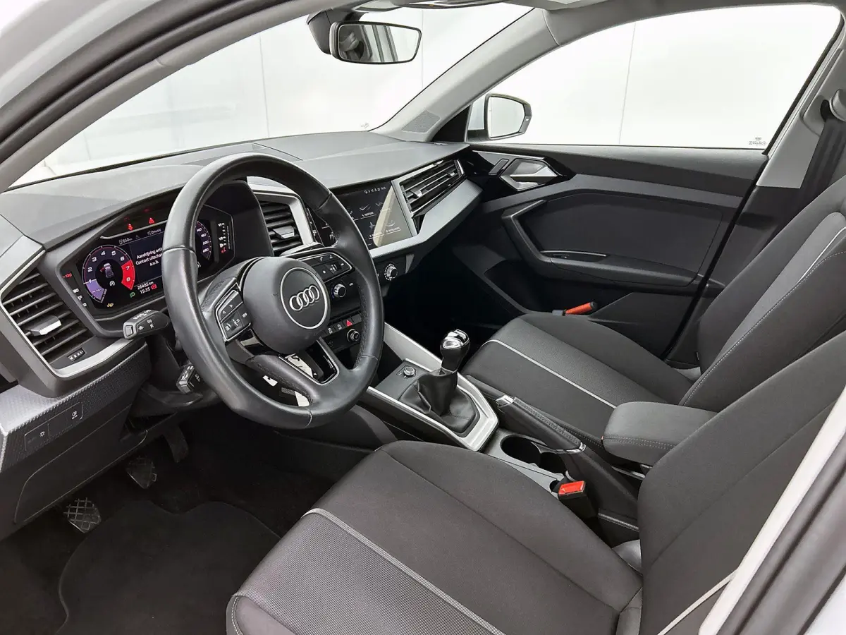 25 TFSI Pro Line 95 PK | Cruise Control | Parkeersensoren | Apple Carplay | Android Auto | Buitenspiegels inklapbaar |