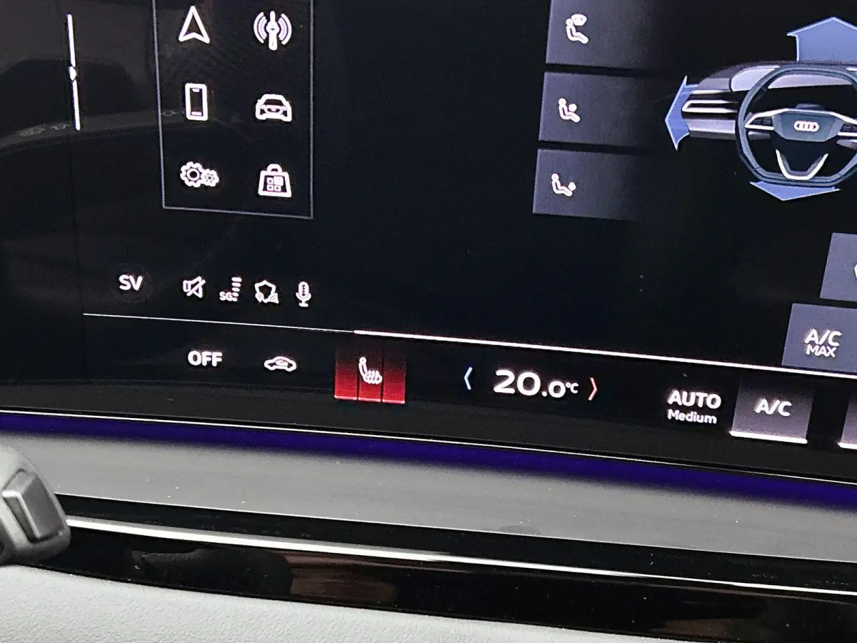 2.0 TFSI S edition 204 PK | Adaptive cruise control l Privacy glas l Achteruitrijcamera l Airco l Navigatie l Apple Carplay / Android Auto l Verwarmbare voorstoelen l Audi virtual cockpit pl