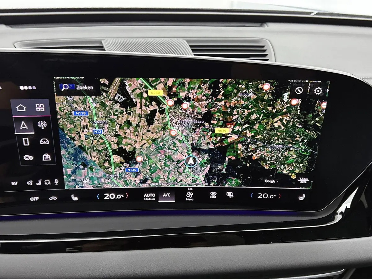2.0 TFSI S edition 204 PK | Adaptive cruise control l Privacy glas l Achteruitrijcamera l Airco l Navigatie l Apple Carplay / Android Auto l Verwarmbare voorstoelen l Audi virtual cockpit pl