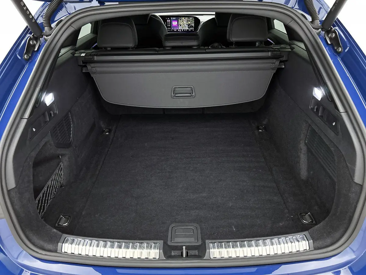 2.0 TFSI S edition 204 PK | Adaptive cruise control l Privacy glas l Achteruitrijcamera l Airco l Navigatie l Apple Carplay / Android Auto l Verwarmbare voorstoelen l Audi virtual cockpit pl
