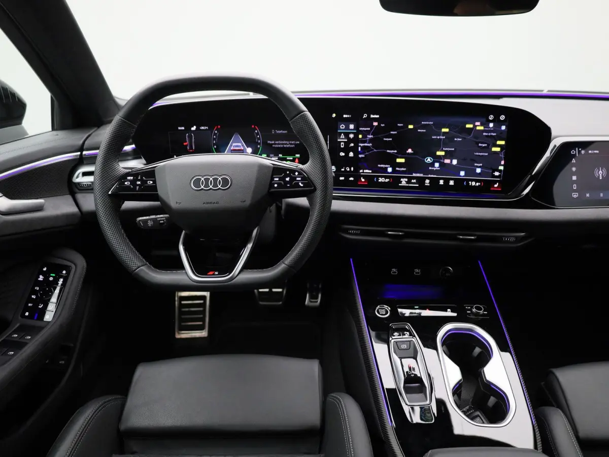2.0 e-hybrid quattro Pro Line 299 PK | Demo | Adaptive cruise control l Elektr. vestelbare bestuurdersstoel met geheugen l Stoelverwarming l Navigatie l 360 graden camera l Dodehoekdetectie 