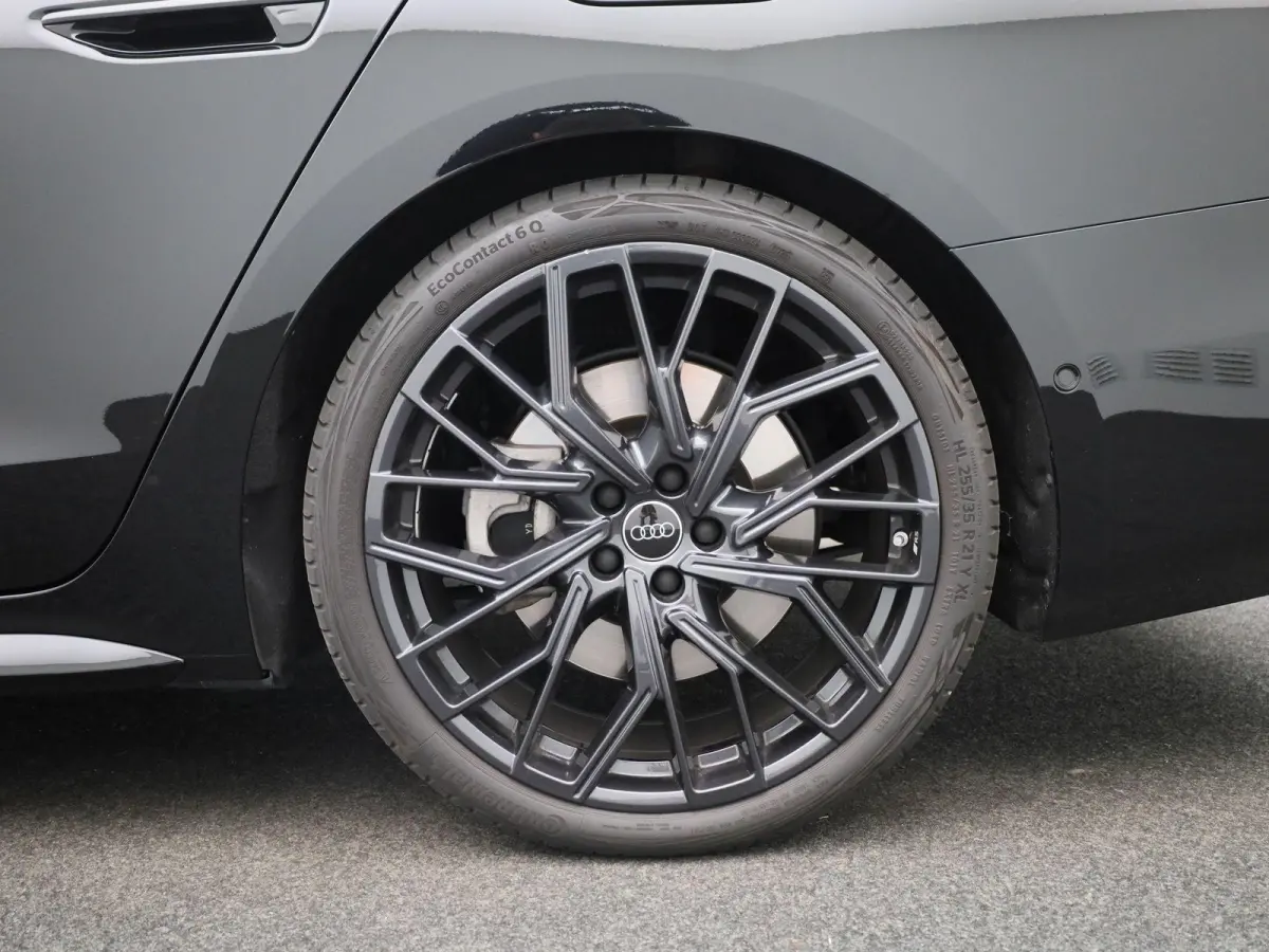2.0 e-hybrid quattro Pro Line 299 PK | Demo | Adaptive cruise control l Elektr. vestelbare bestuurdersstoel met geheugen l Stoelverwarming l Navigatie l 360 graden camera l Dodehoekdetectie 
