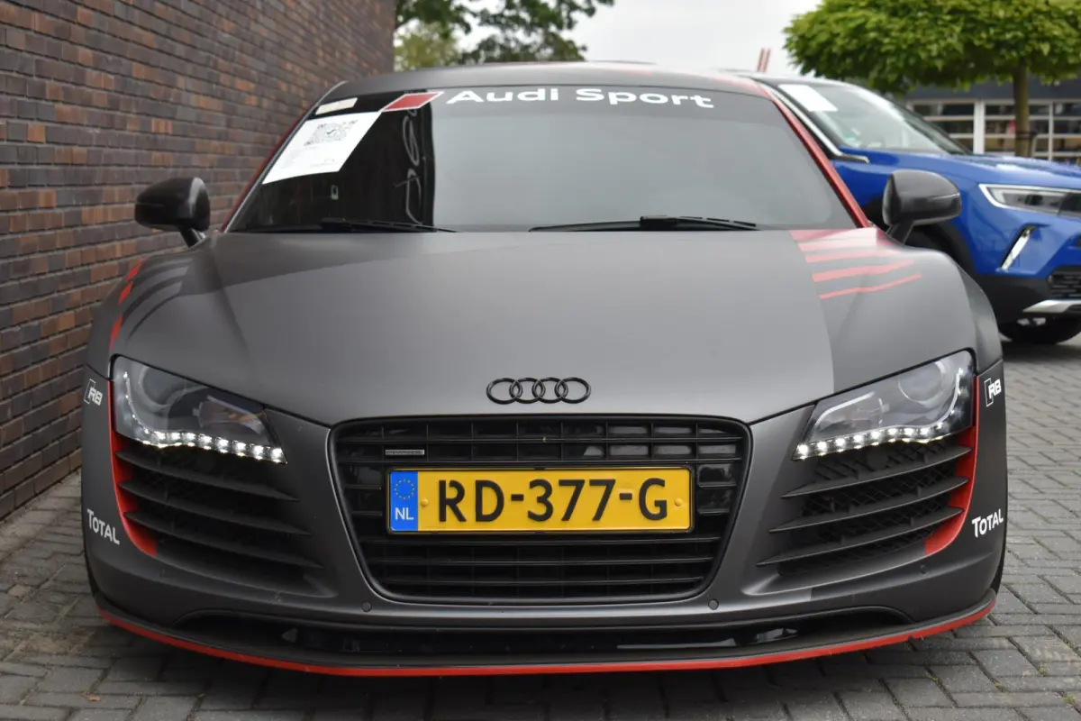 4.2 V8 FSI 49000KM! Audi R8 4.2 V8 FSI