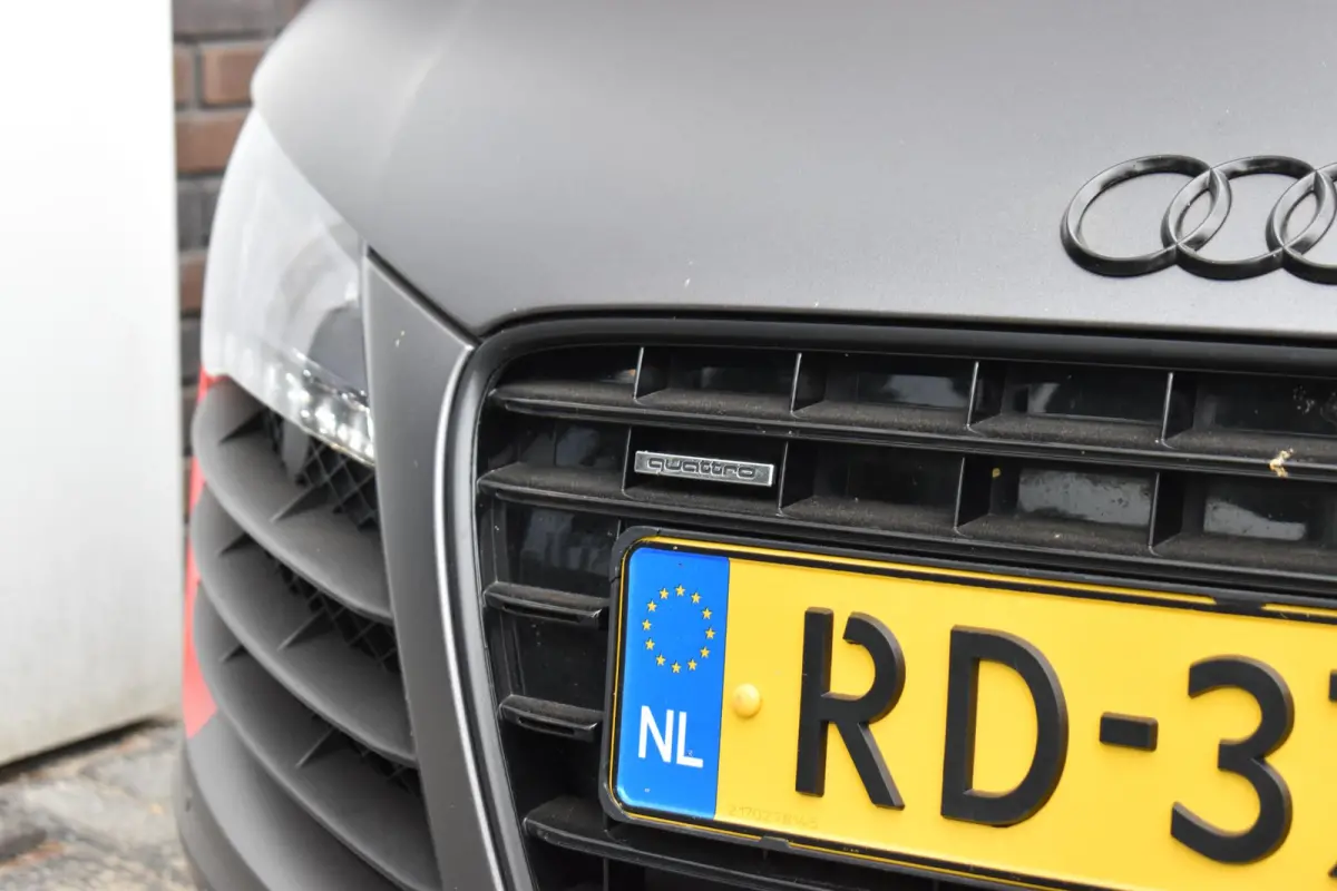 4.2 V8 FSI 49000KM! Audi R8 4.2 V8 FSI
