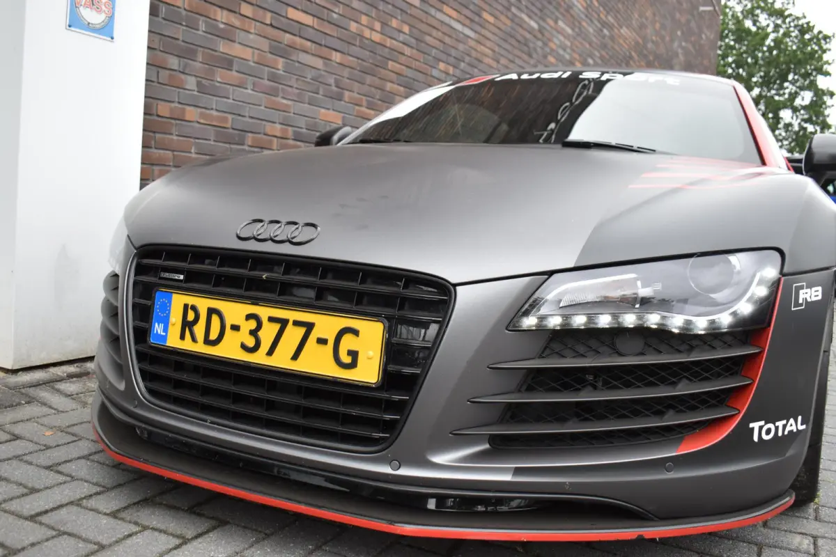 4.2 V8 FSI 49000KM! Audi R8 4.2 V8 FSI