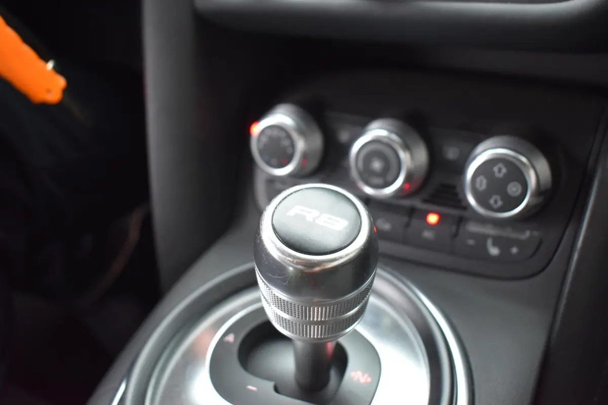 4.2 V8 FSI 49000KM! Audi R8 4.2 V8 FSI