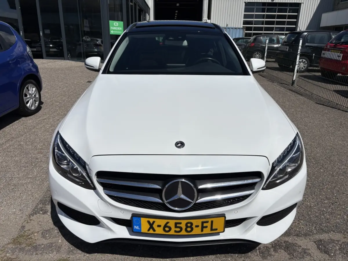 180 Sport Edition | AMG Styling | Panodak | Trekhaak | Navi | Camera