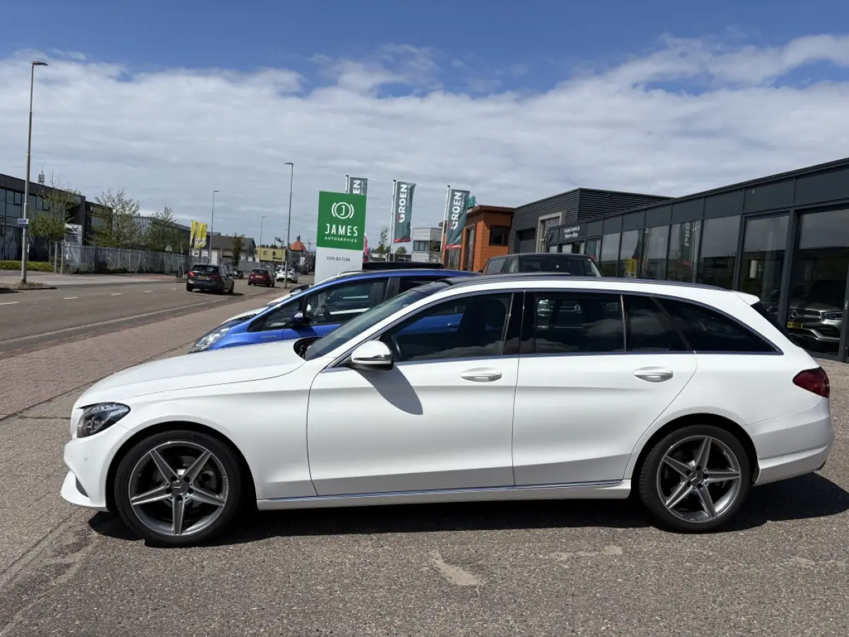 180 Sport Edition | AMG Styling | Panodak | Trekhaak | Navi | Camera