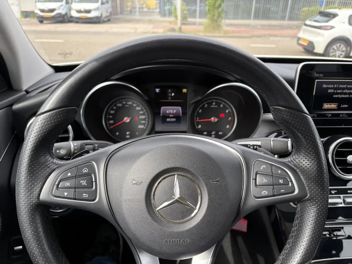 180 Sport Edition | AMG Styling | Panodak | Trekhaak | Navi | Camera