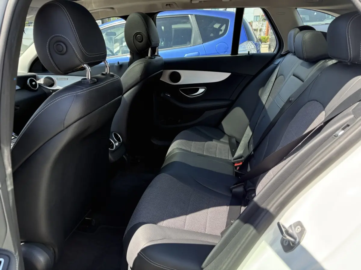 180 Sport Edition | AMG Styling | Panodak | Trekhaak | Navi | Camera