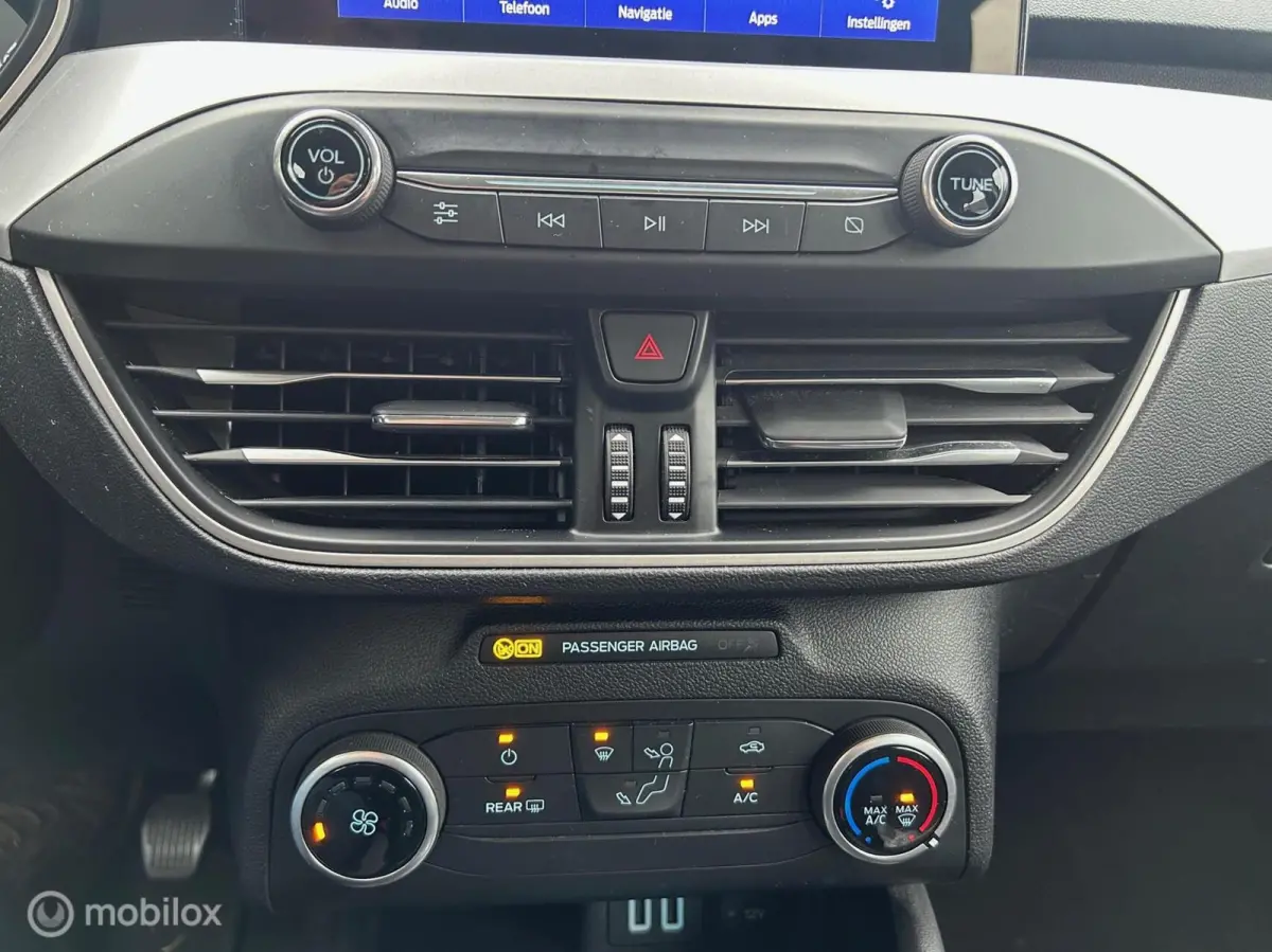 1.0 EcoBoost Hybrid Trend Edition Business Navigatie Camera
