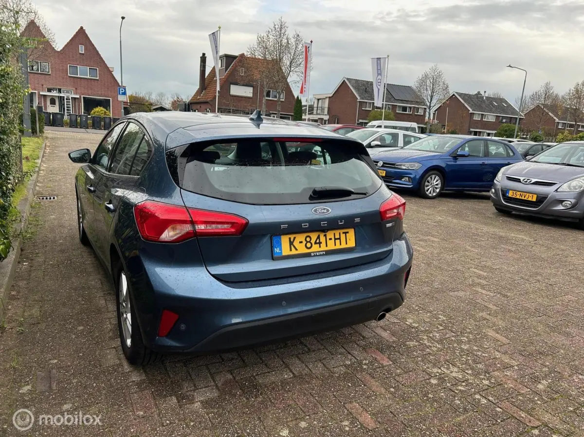 1.0 EcoBoost Hybrid Trend Edition Business Navigatie Camera