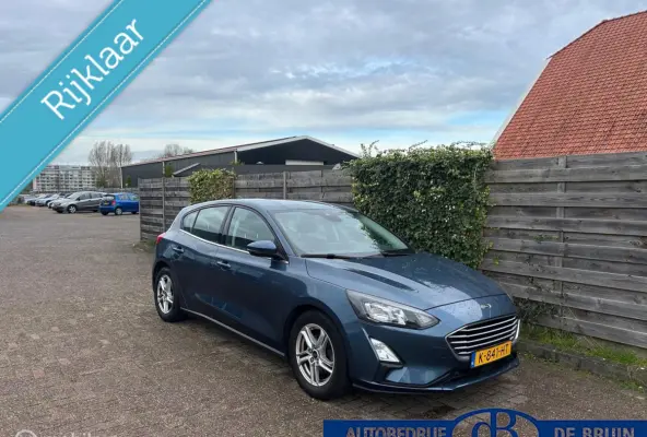 1.0 EcoBoost Hybrid Trend Edition Business Navigatie Camera