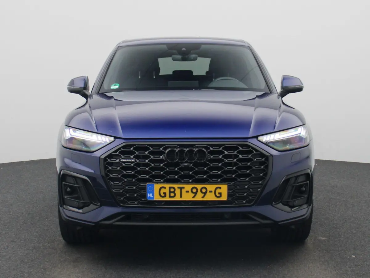 50 TFSI e S edition 299 PK | Demo | Cruise control l Elektrisch instel. voorstoelen l Stoelverwarming l Airco l Navigatie l Achteruitrijcamera l Parkeersensoren l Privacy glas l Optiekpakket
