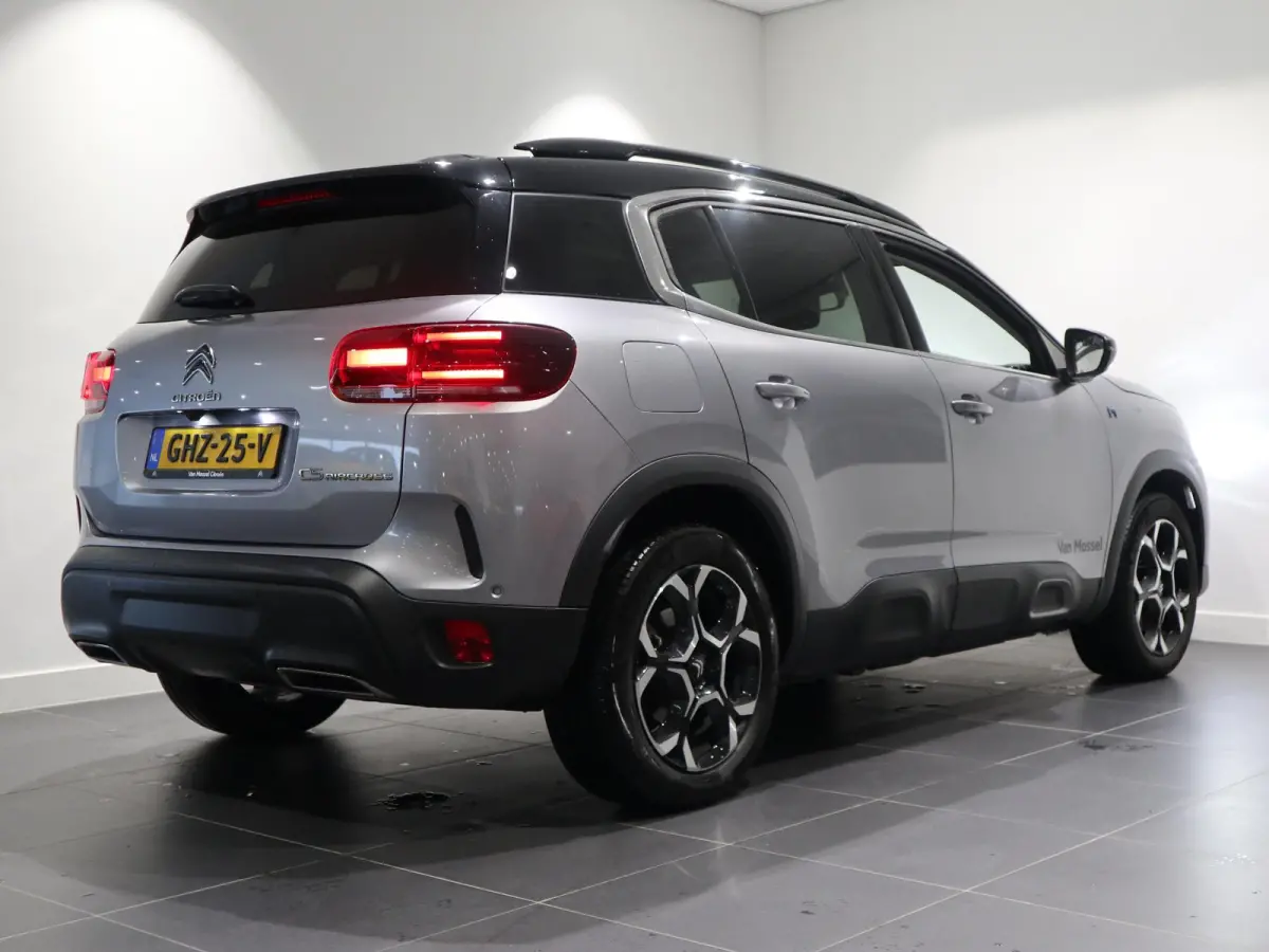 1.6 Plug-in Hybrid 180 ë-Series ë-Series - MASSAGE - PANORAMADAK - CAMERA VOOR + ACHTER