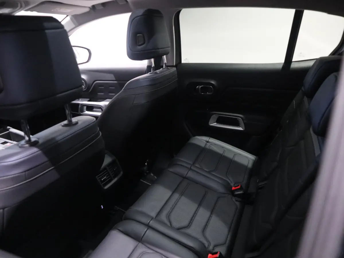 1.6 Plug-in Hybrid 180 ë-Series ë-Series - MASSAGE - PANORAMADAK - CAMERA VOOR + ACHTER