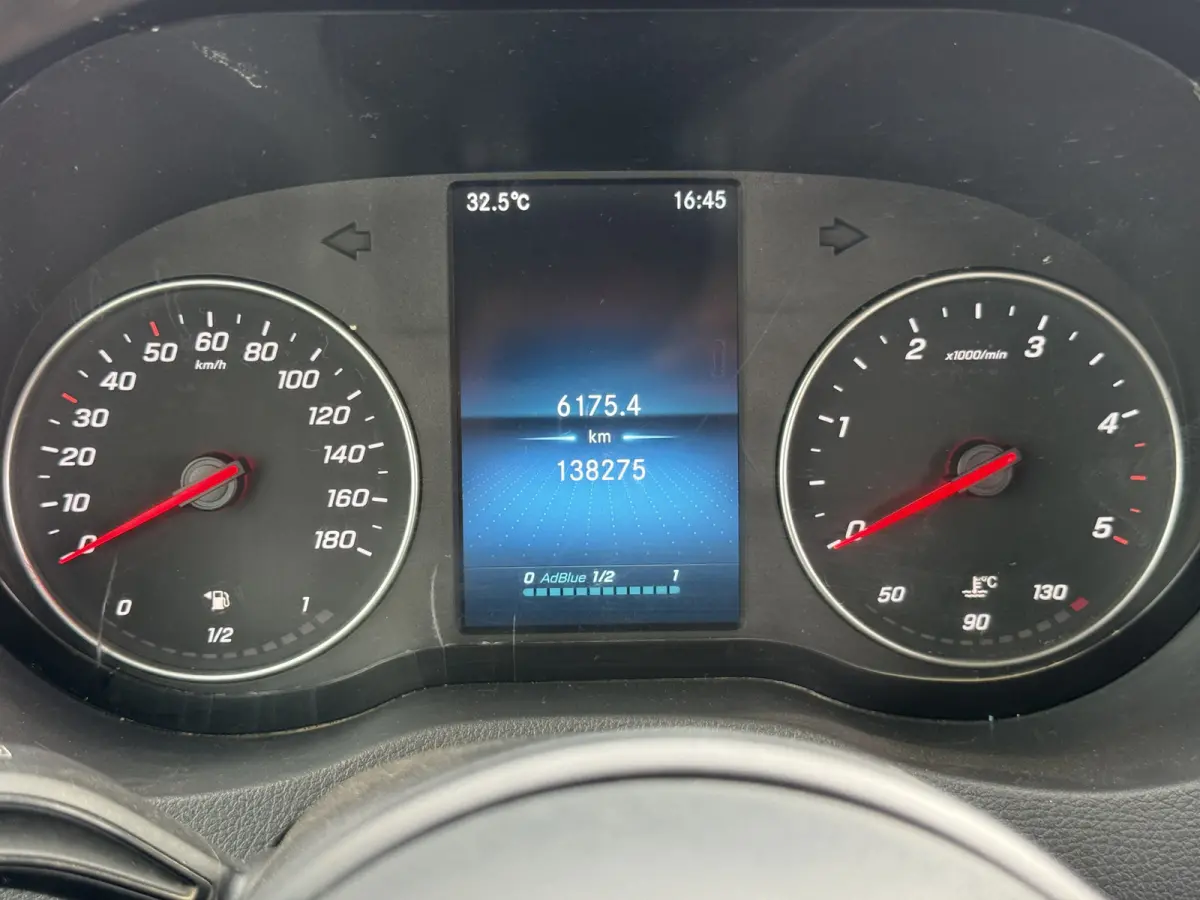 314 2.2 CDI L2H2 Dubbele Cabine 6-personen Climate Control Cruise Control Trekhaak Imperiaal Carplay