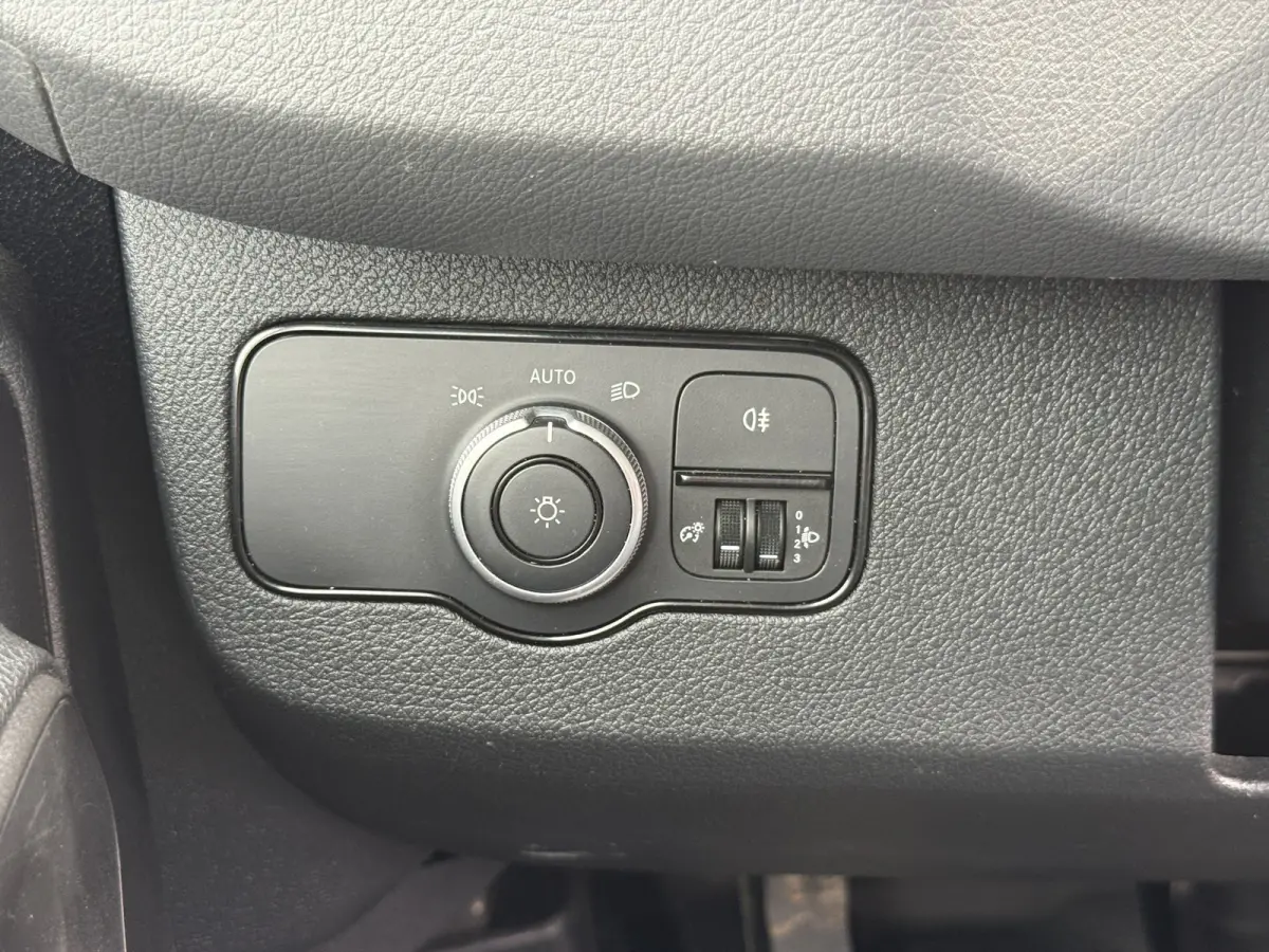 314 2.2 CDI L2H2 Dubbele Cabine 6-personen Climate Control Cruise Control Trekhaak Imperiaal Carplay