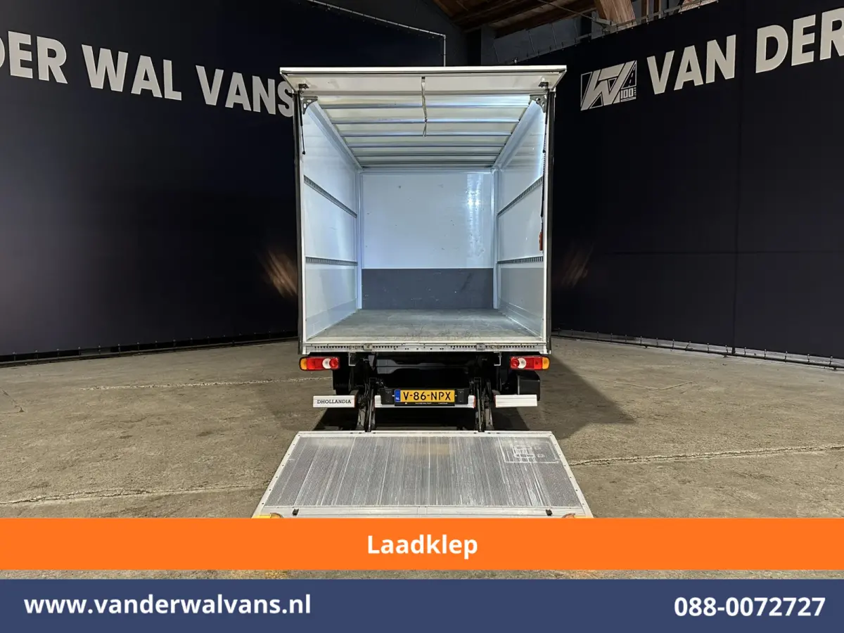 2.2 BlueHDi 141pk Bakwagen 436cm Lang Laadklep Euro6 Airco | 1075kg laadvermogen Bijrijdersbank