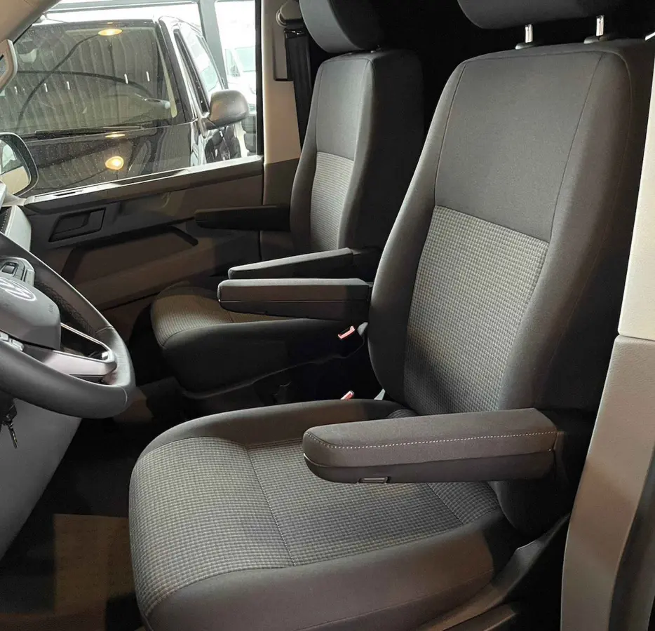 2.0 TDI L2H1 28 >BPM vrij | Direct leverbaar/110pk/navi/cruise/Lederen stuur/Apple Carplay/Android Auto Operational lease is ook mogelijk! 4557