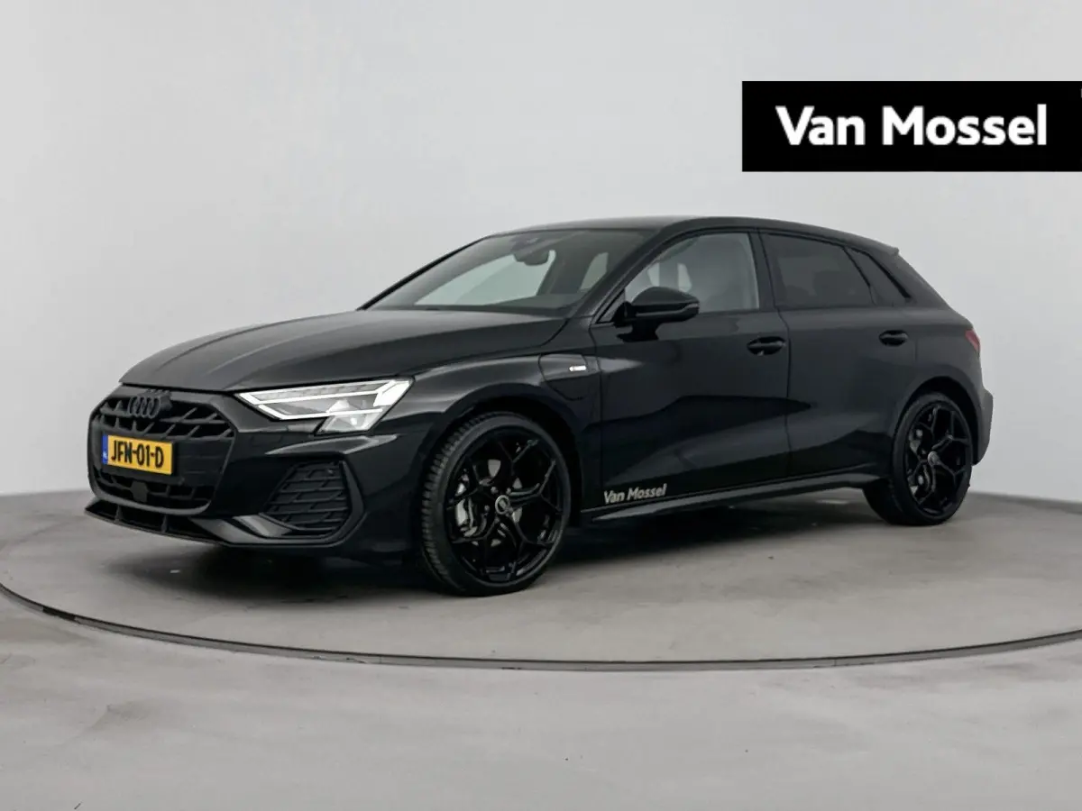 40 TFSI e S edition | Navigatie | 19 Inch Velgen | Stoelverwarming | Camera | Parkeersensoren |
