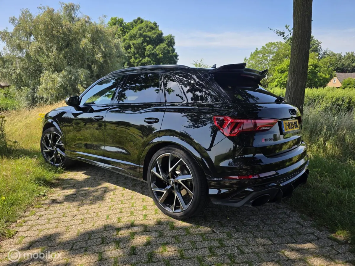 RS 2019 RSQ3 2.5 TFSI quattro LEDER turbo