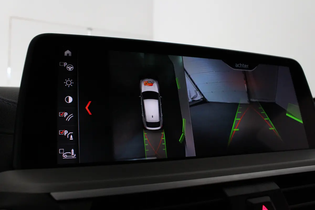 M40i High Executive 354pk > Pano.scuif/360°/H&K/Driving Assistant Plus