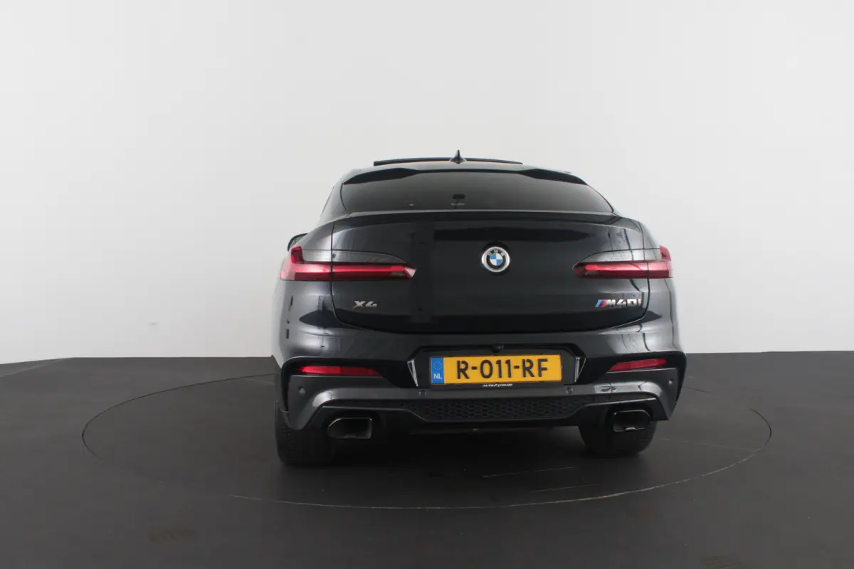 M40i High Executive 354pk > Pano.scuif/360°/H&K/Driving Assistant Plus