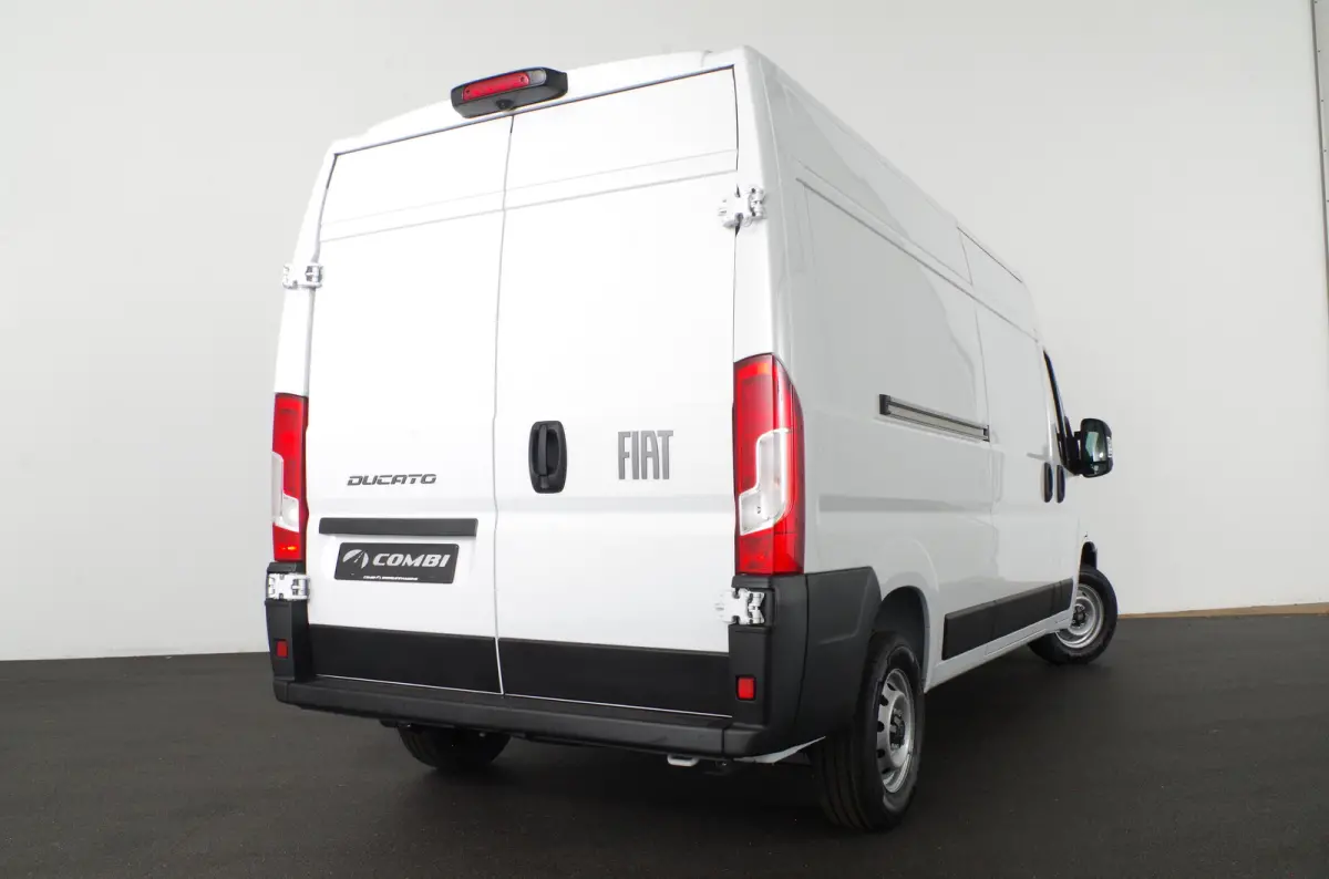 2.2 MultiJet 140 S&S L3H2 3.5t 140pk > LED-koplampen/cruise/camera/270° deuren | 7911 | Operational lease ook mogelijk!