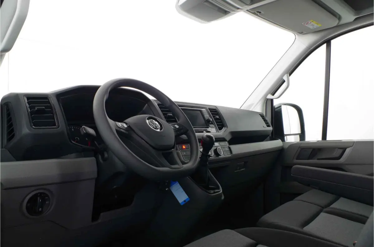 35t 2.0 TDI L3H2 > BPM vrij!\Camera/cruise control/Apple Carplay/Android Auto/parkeersensor voor en achter Lease ook mogelijk!