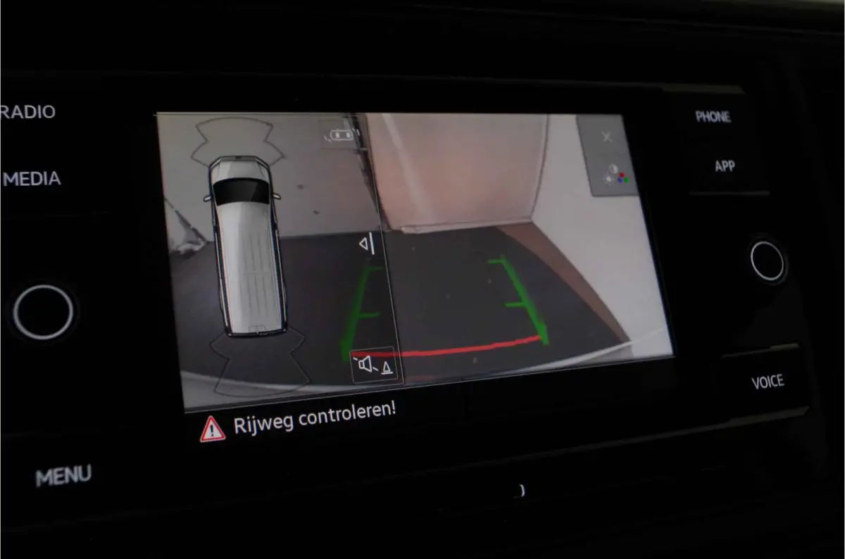 35t 2.0 TDI L3H2 > BPM vrij!\Camera/cruise control/Apple Carplay/Android Auto/parkeersensor voor en achter Lease ook mogelijk!