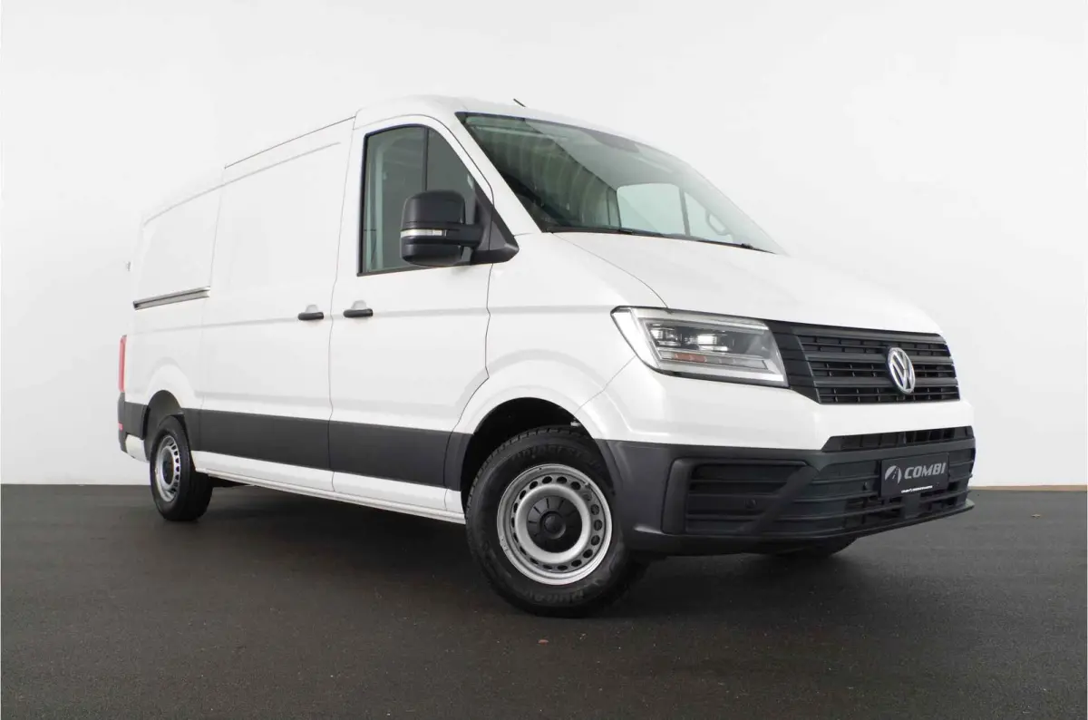 35t 2.0 TDI L3H2 > BPM vrij!\Camera/cruise control/Apple Carplay/Android Auto/parkeersensor voor en achter Lease ook mogelijk!