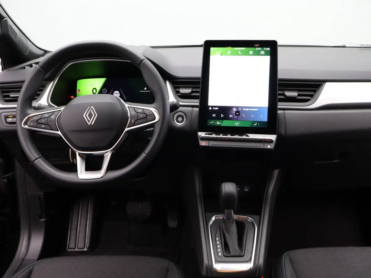evolution full hybrid E-Tech 145 | Parkeercamera | Navigatie |