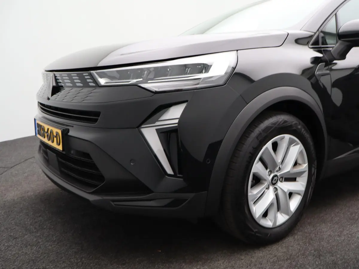 evolution full hybrid E-Tech 145 | Parkeercamera | Navigatie |