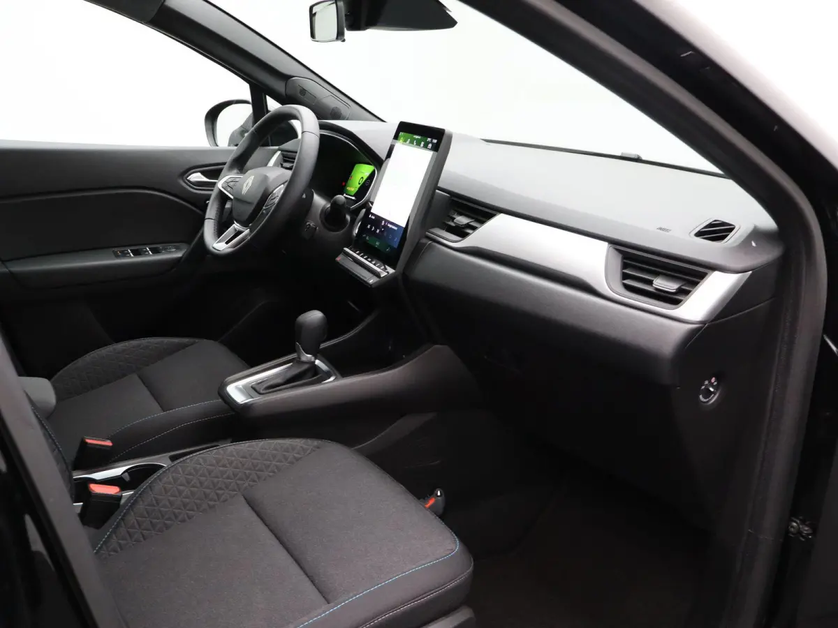 evolution full hybrid E-Tech 145 | Parkeercamera | Navigatie |