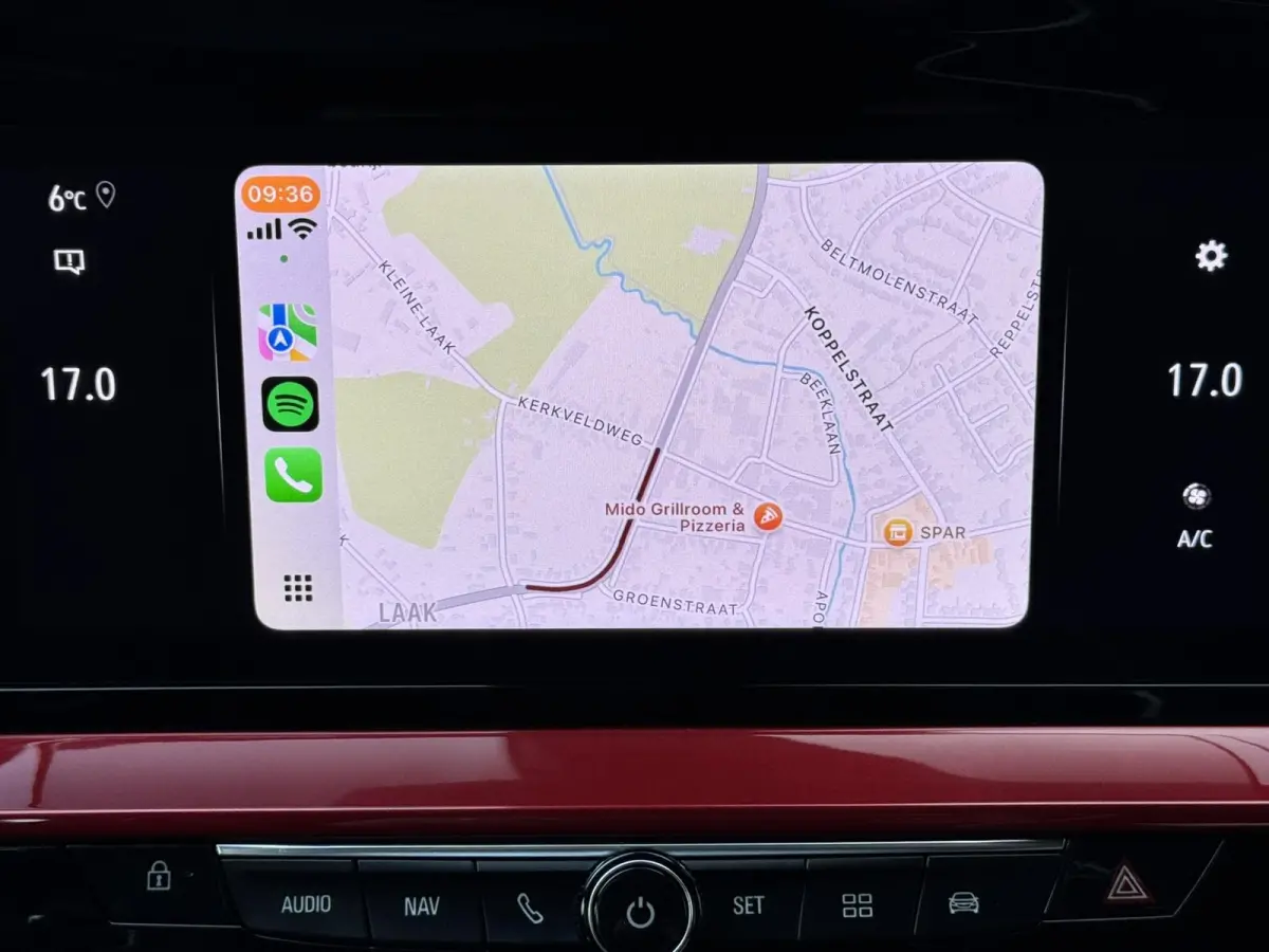 1.2 Turbo GS Line Adaptive cruise Climate control Dodehoekdetectie Parkeercamera/sensoren Apple/Android carplay