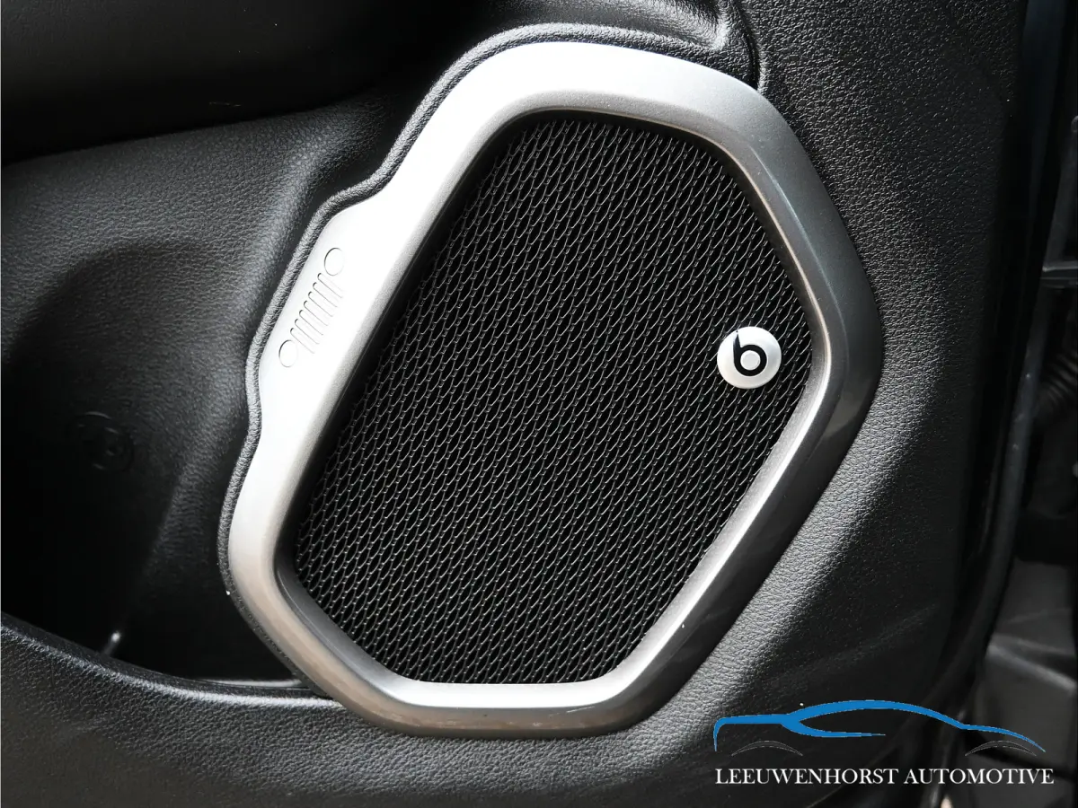 1.4 MultiAir Limited, camera, adapt. cruise, navi, 2 x PDC, clima, voll. onderh. historie
