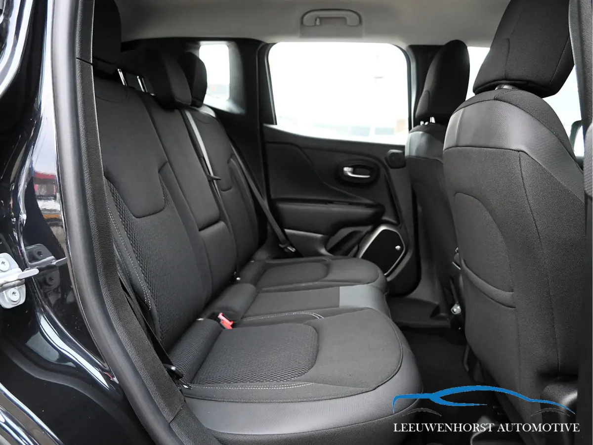 1.4 MultiAir Limited, camera, adapt. cruise, navi, 2 x PDC, clima, voll. onderh. historie