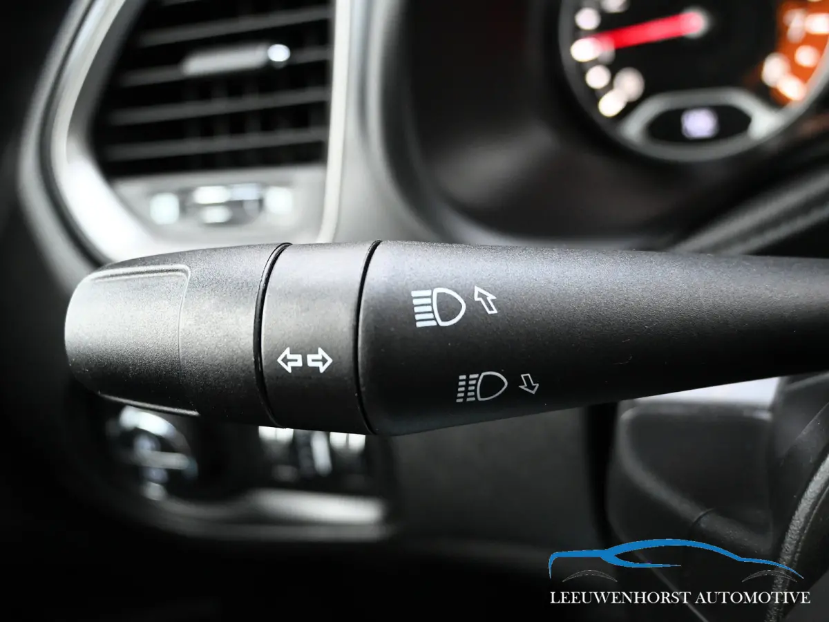 1.4 MultiAir Limited, camera, adapt. cruise, navi, 2 x PDC, clima, voll. onderh. historie
