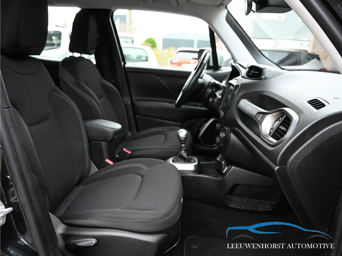 1.4 MultiAir Limited, camera, adapt. cruise, navi, 2 x PDC, clima, voll. onderh. historie