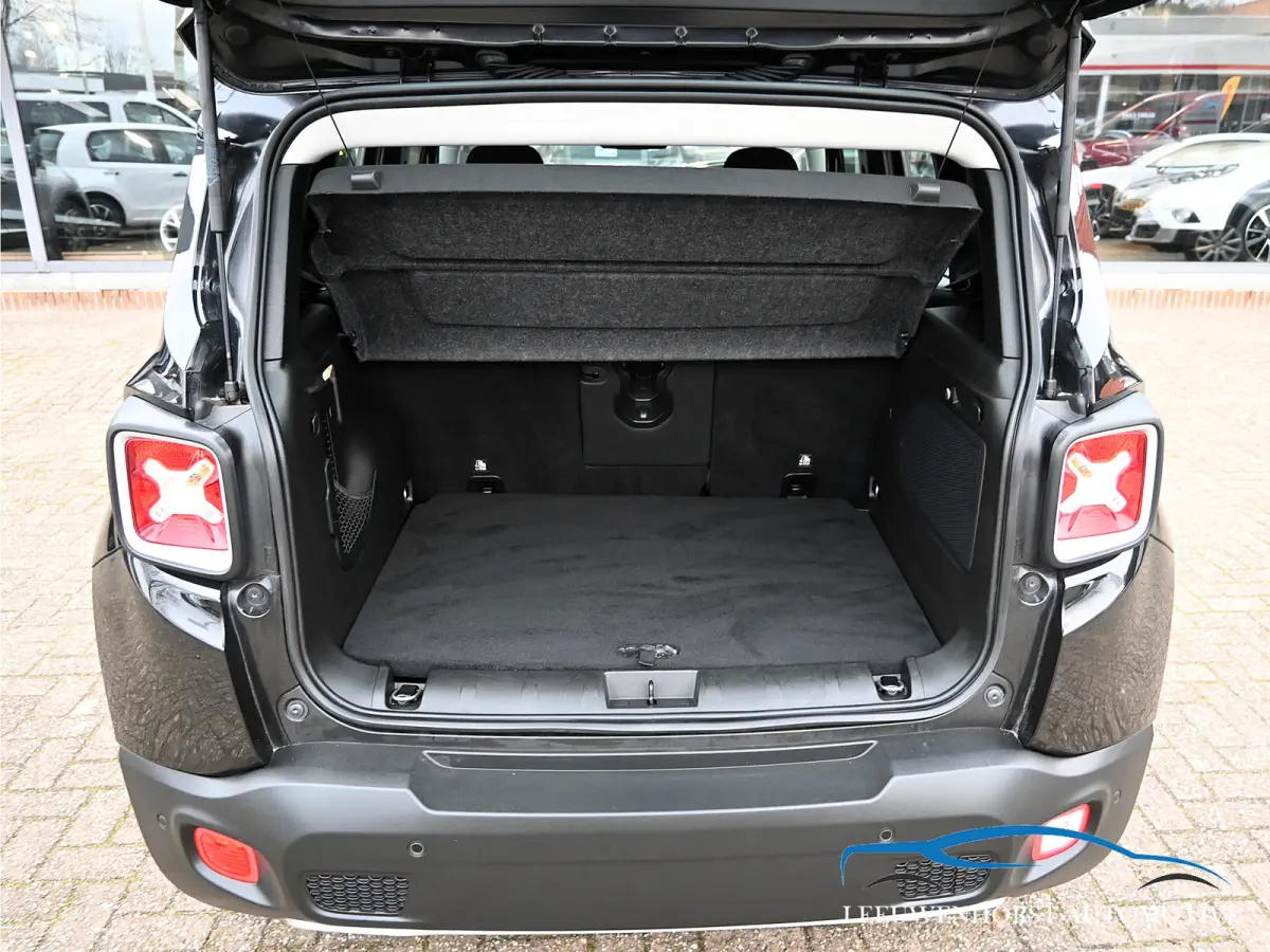 1.4 MultiAir Limited, camera, adapt. cruise, navi, 2 x PDC, clima, voll. onderh. historie