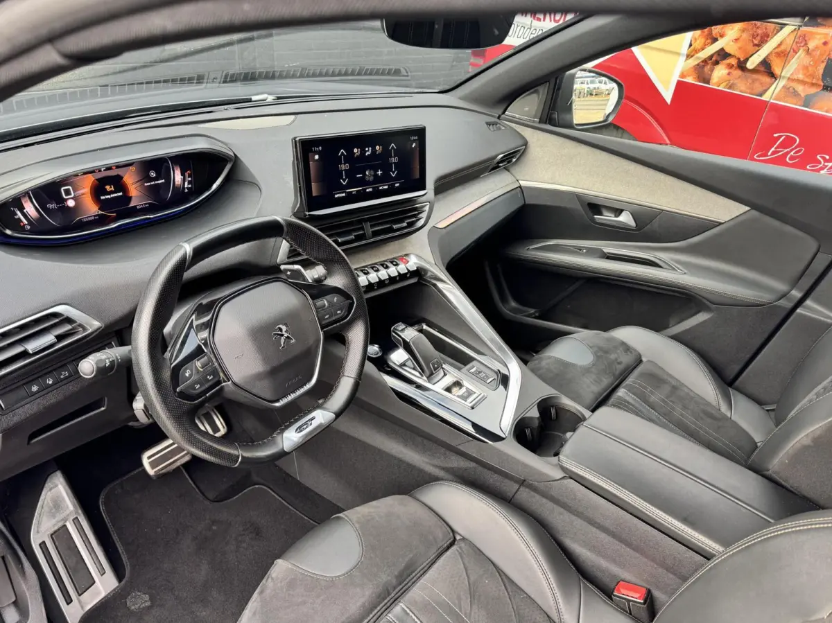 1.6 PureTech Blue Lease GT / CARPLAY / TREKHAAK