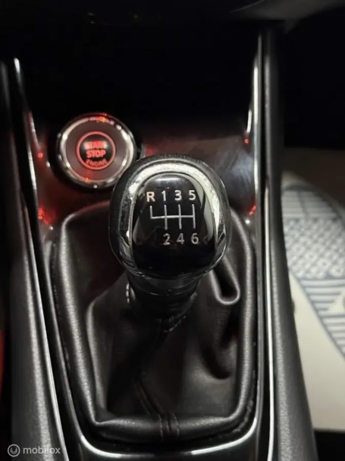 1.2 DIG-T Acenta | CLIMA | TREKHAAK | KEYLESS