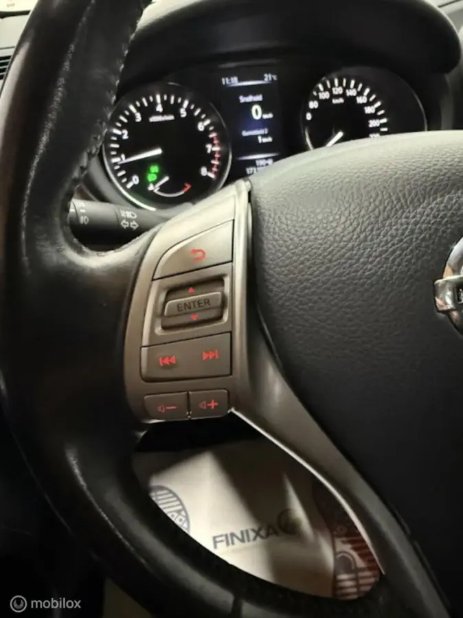 1.2 DIG-T Acenta | CLIMA | TREKHAAK | KEYLESS